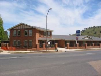 Gundagai Gabriel Motor Inn エクステリア 写真