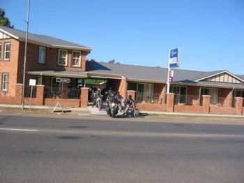 Gundagai Gabriel Motor Inn エクステリア 写真